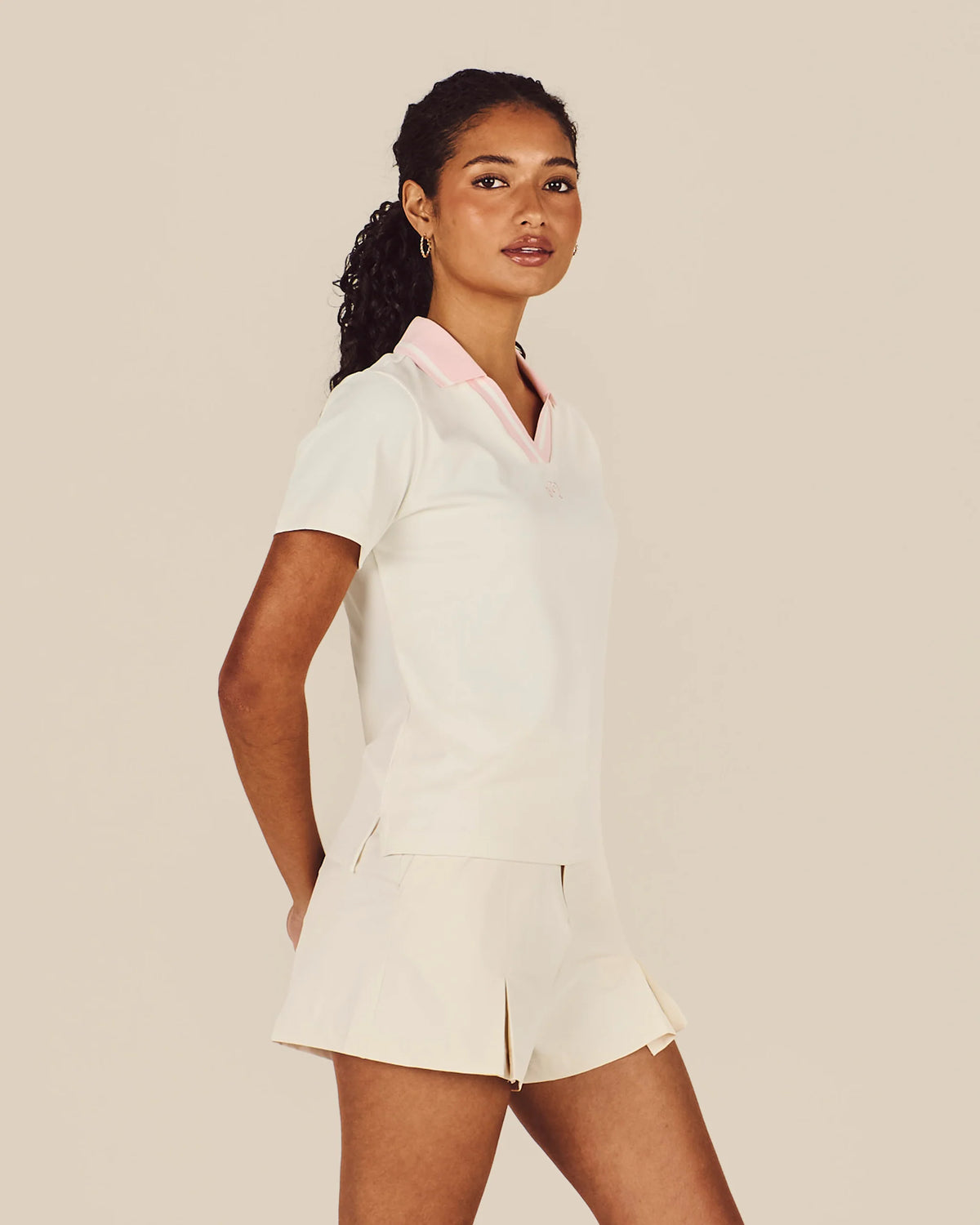 Carlota Polo - Whisper White