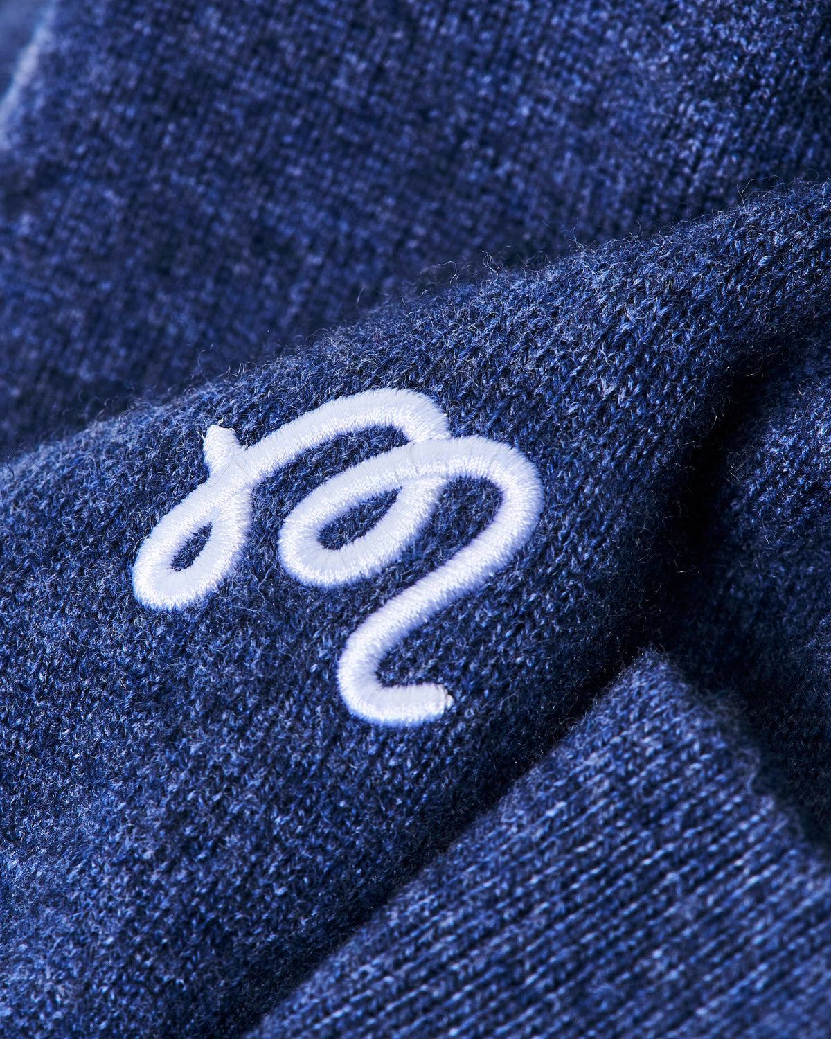 M Script Sweater - Navy