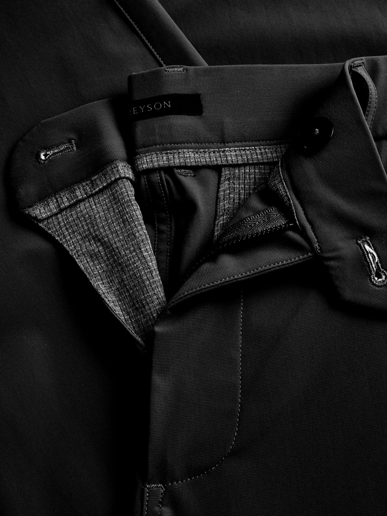Montauk Jogger - Shepherd