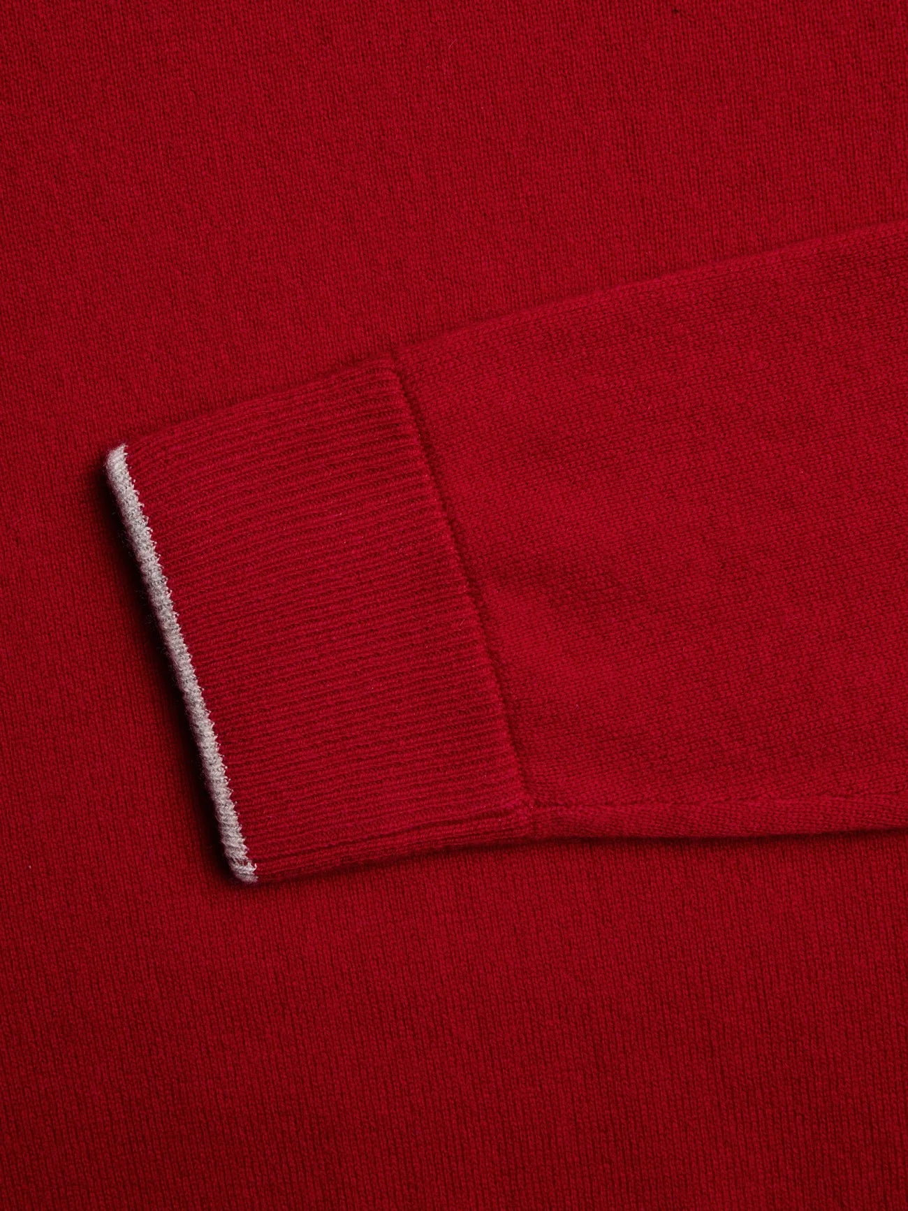 Tomahawk Sweater - Red Admiral