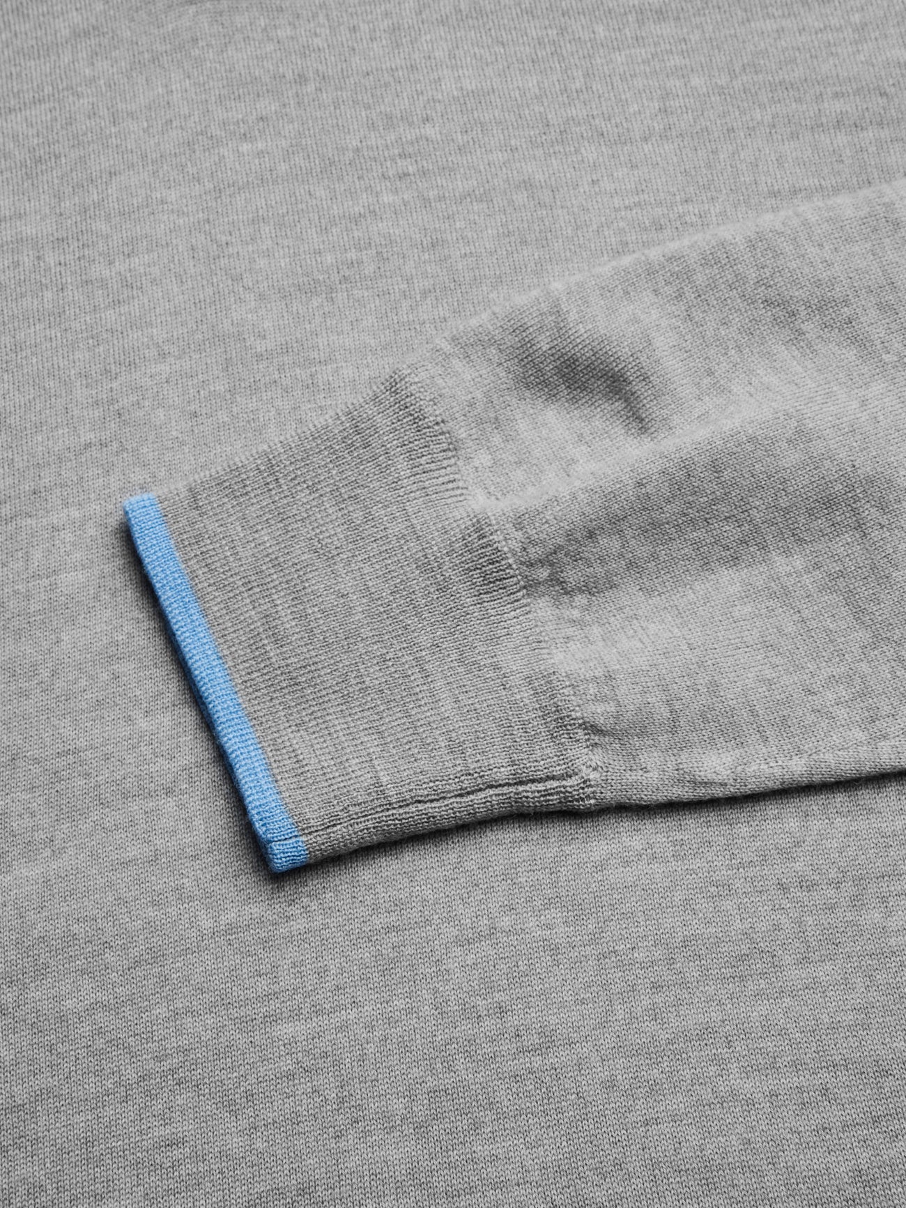 Saratoga Quarter Zip - Light Grey Heather