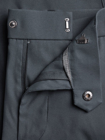 Wainscott Short - Anthracite