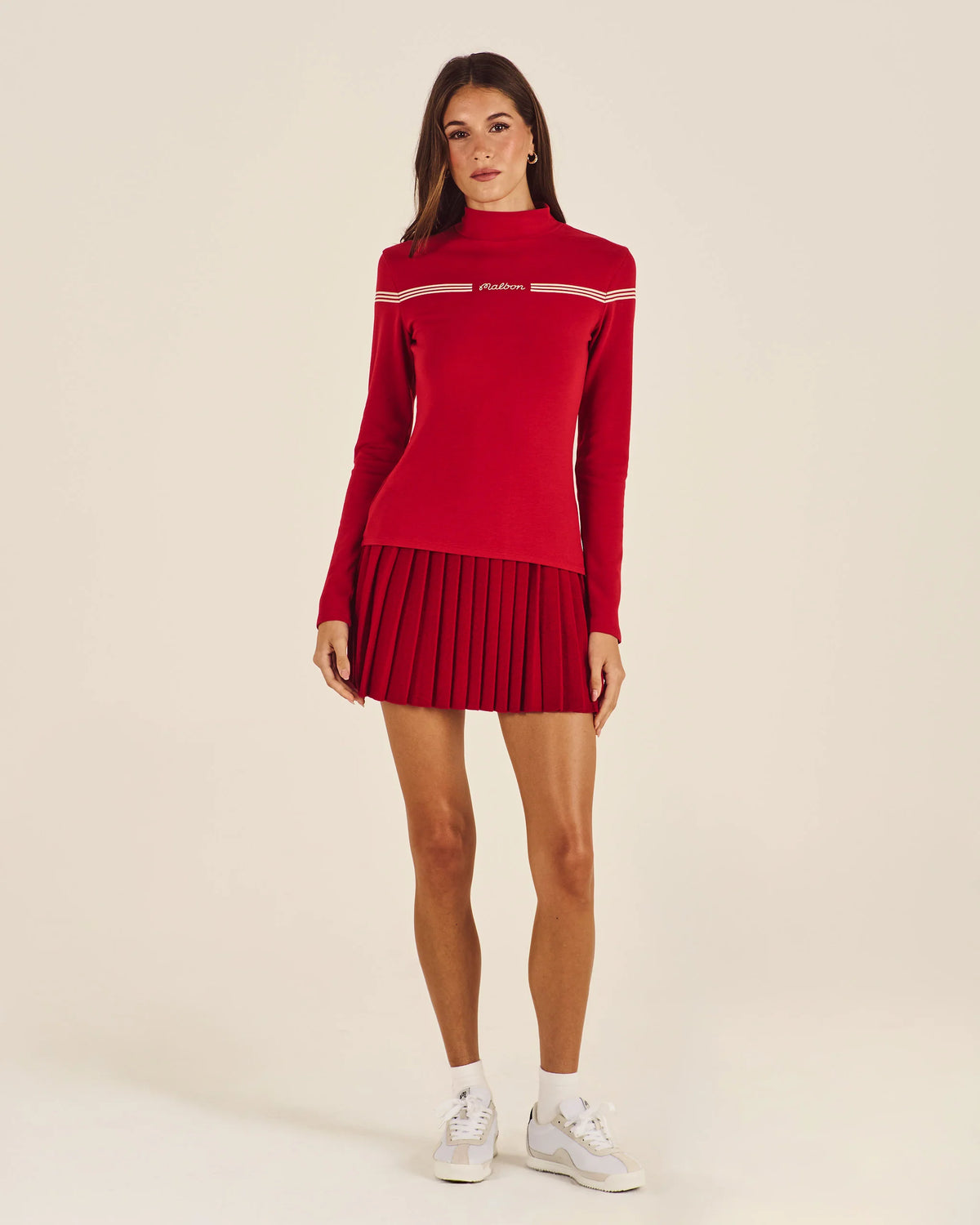 Sierra Mockneck - Scarlet