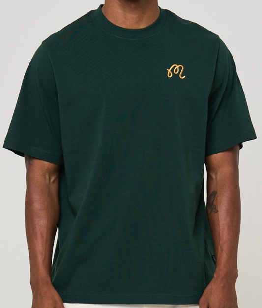 Bermuda Wood Winds Tee - Pine Grove