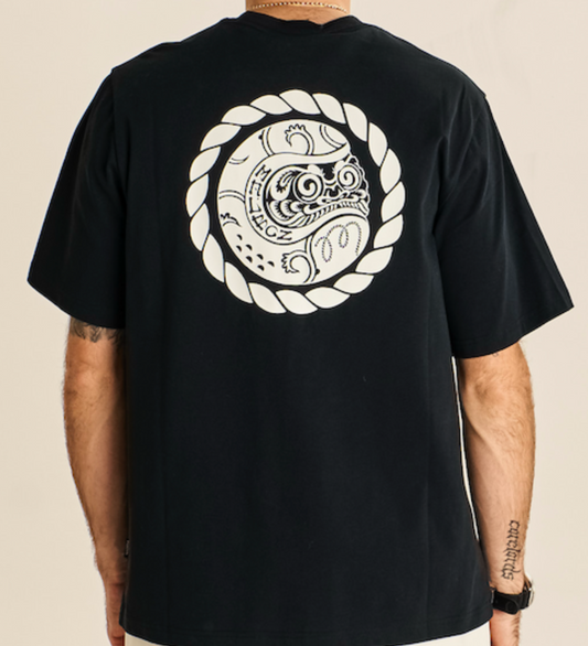 Vista Insignia Tee - Black