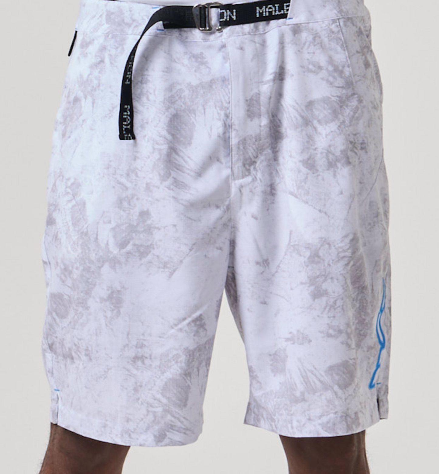 Belted Cadence Short - Digital Granite
