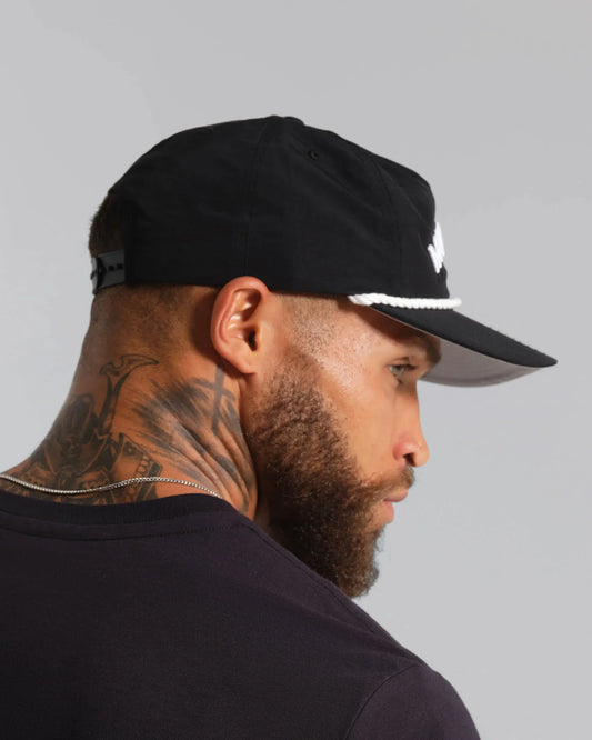 Trophy Performance Hat - Black / White
