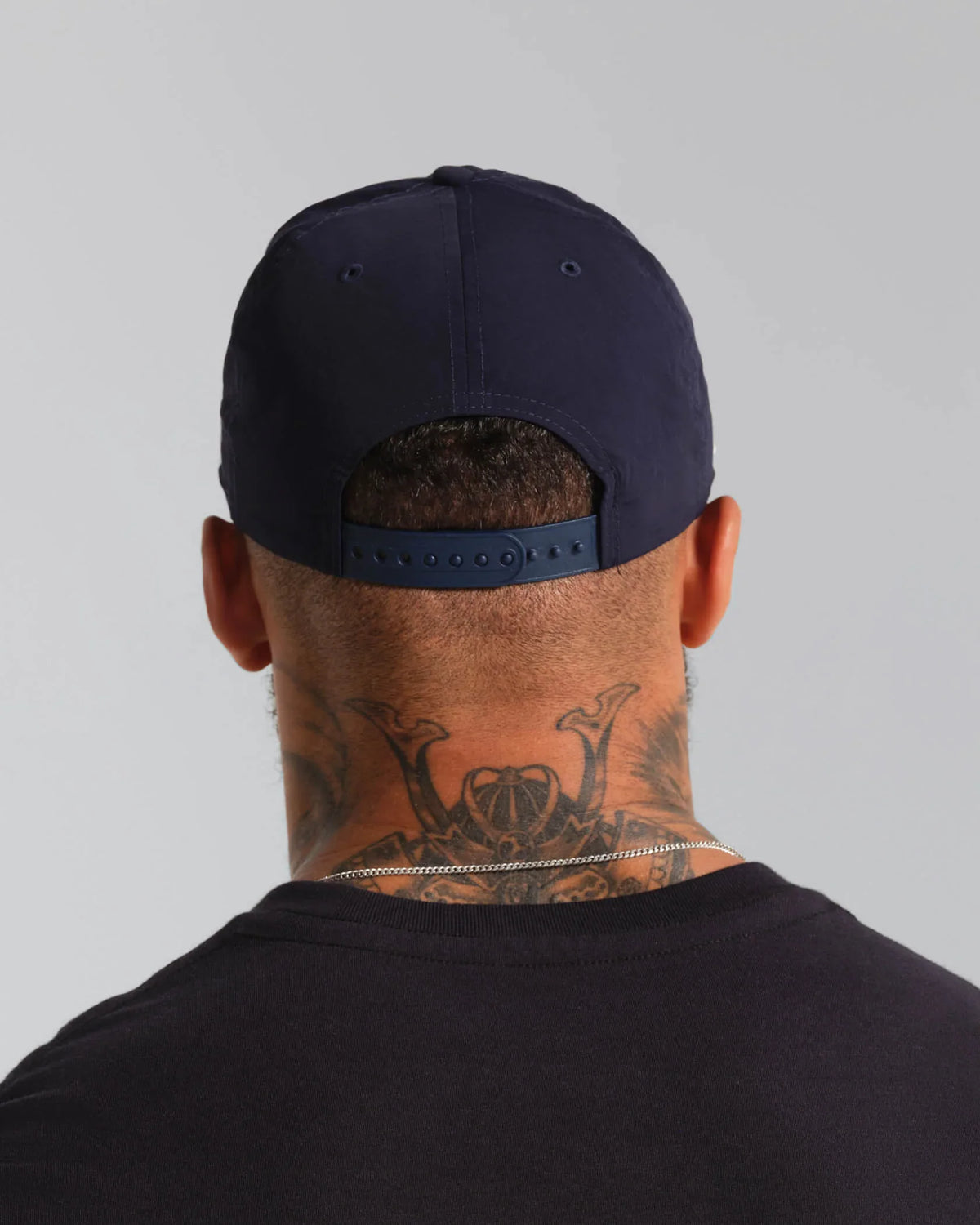 Trophy Performance Hat - Navy / White