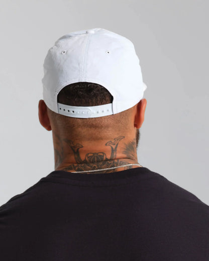 Trophy Performance Hat - White / Black